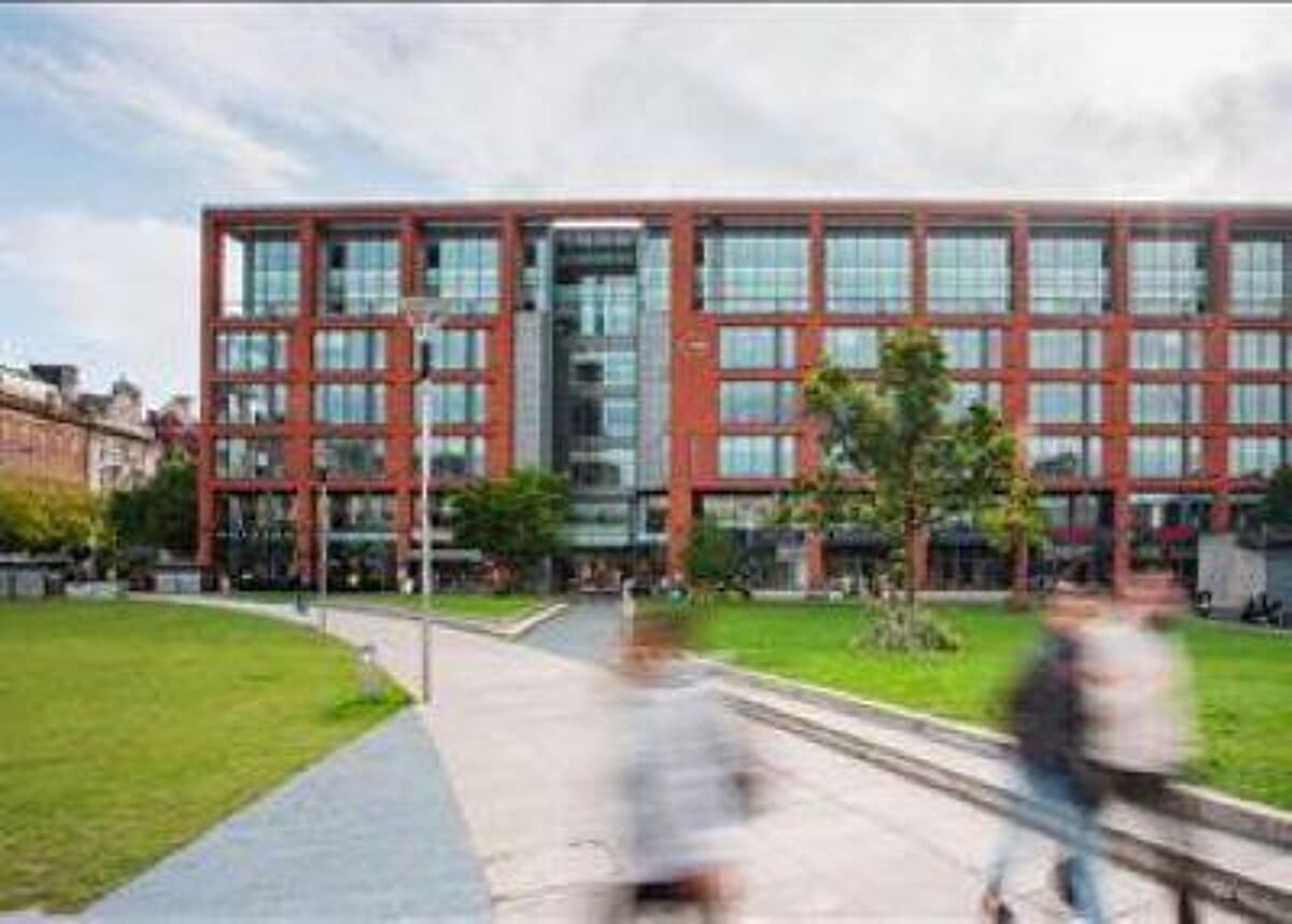 Premium, fully fitted and furnished Grade A office space, perfectly positioned on the 4th floor of the renowned One Piccadilly Gardens.