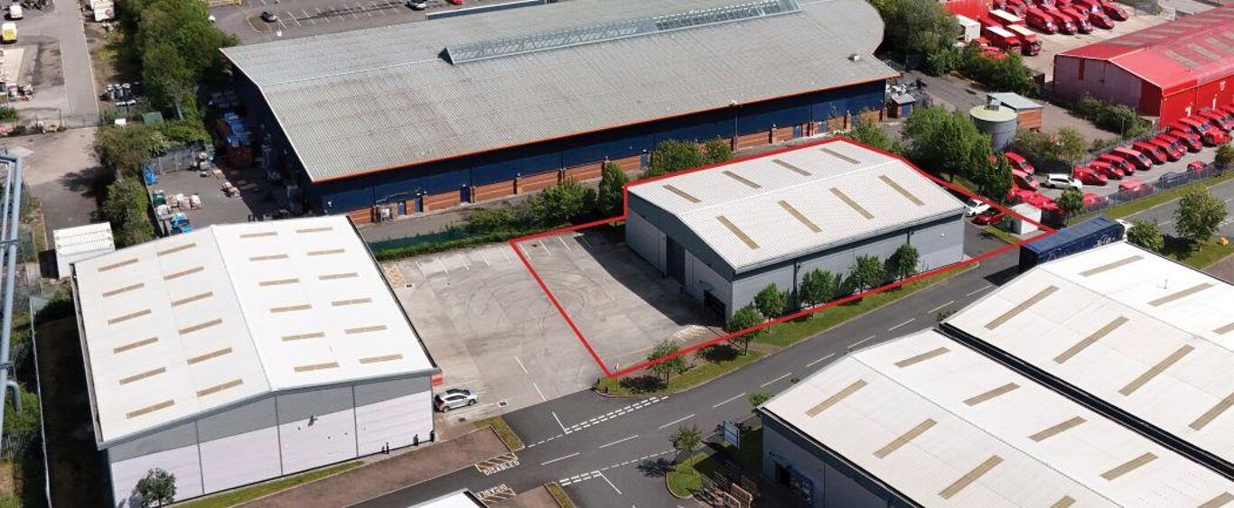 Image of Unit 52, Gateway Trade Park, Kerfoot Street, Warrington, Cheshire WA2