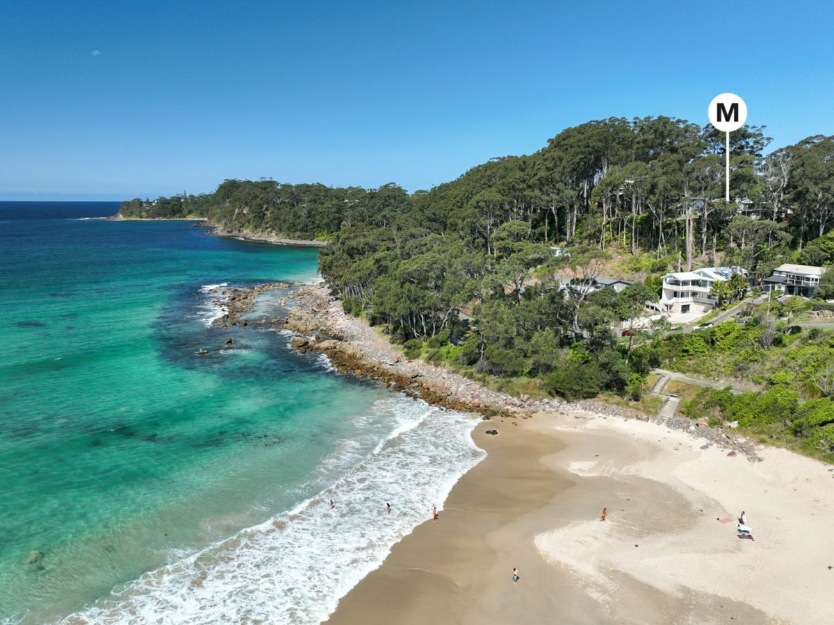 house for sale in 18 Tallwood Avenue, NARRAWALLEE MCG107P2957