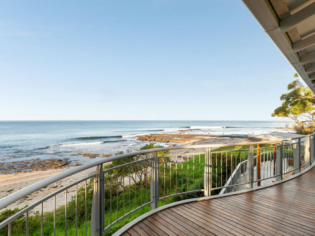 Image of 17 Shipton Crescent, MOLLYMOOK