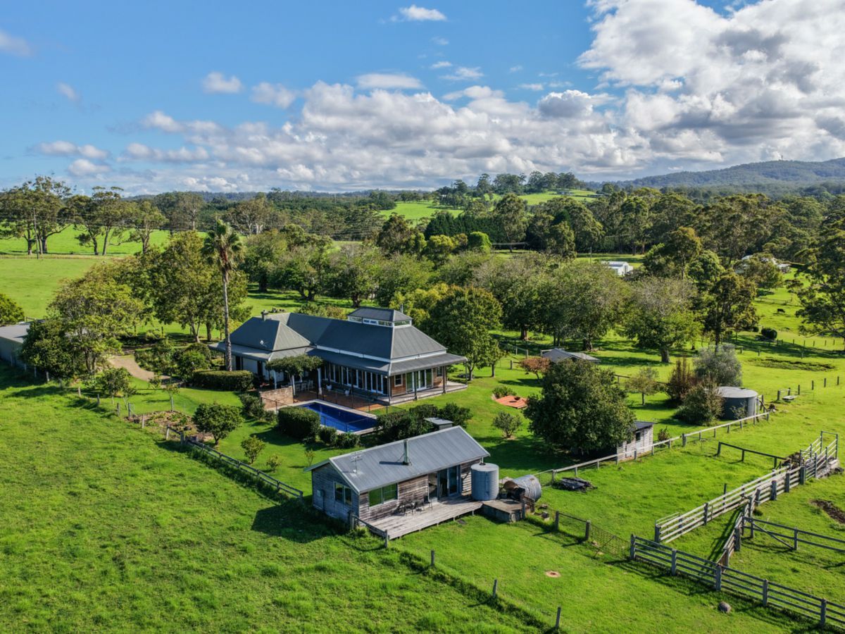 24 Evans Lane, WOODSTOCK, Woodstock - Thumbnail 2