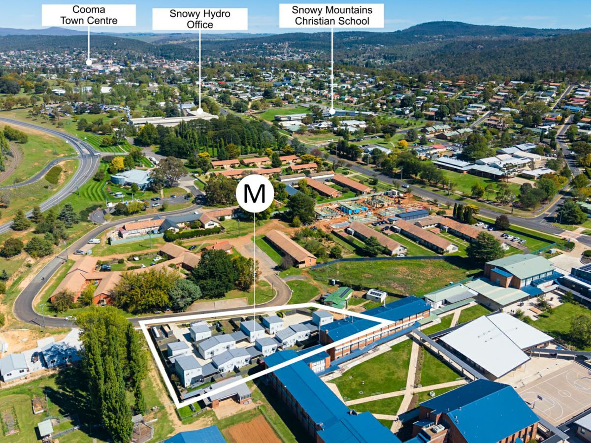 8 Yulin Avenue, COOMA, Cooma - Thumbnail 3