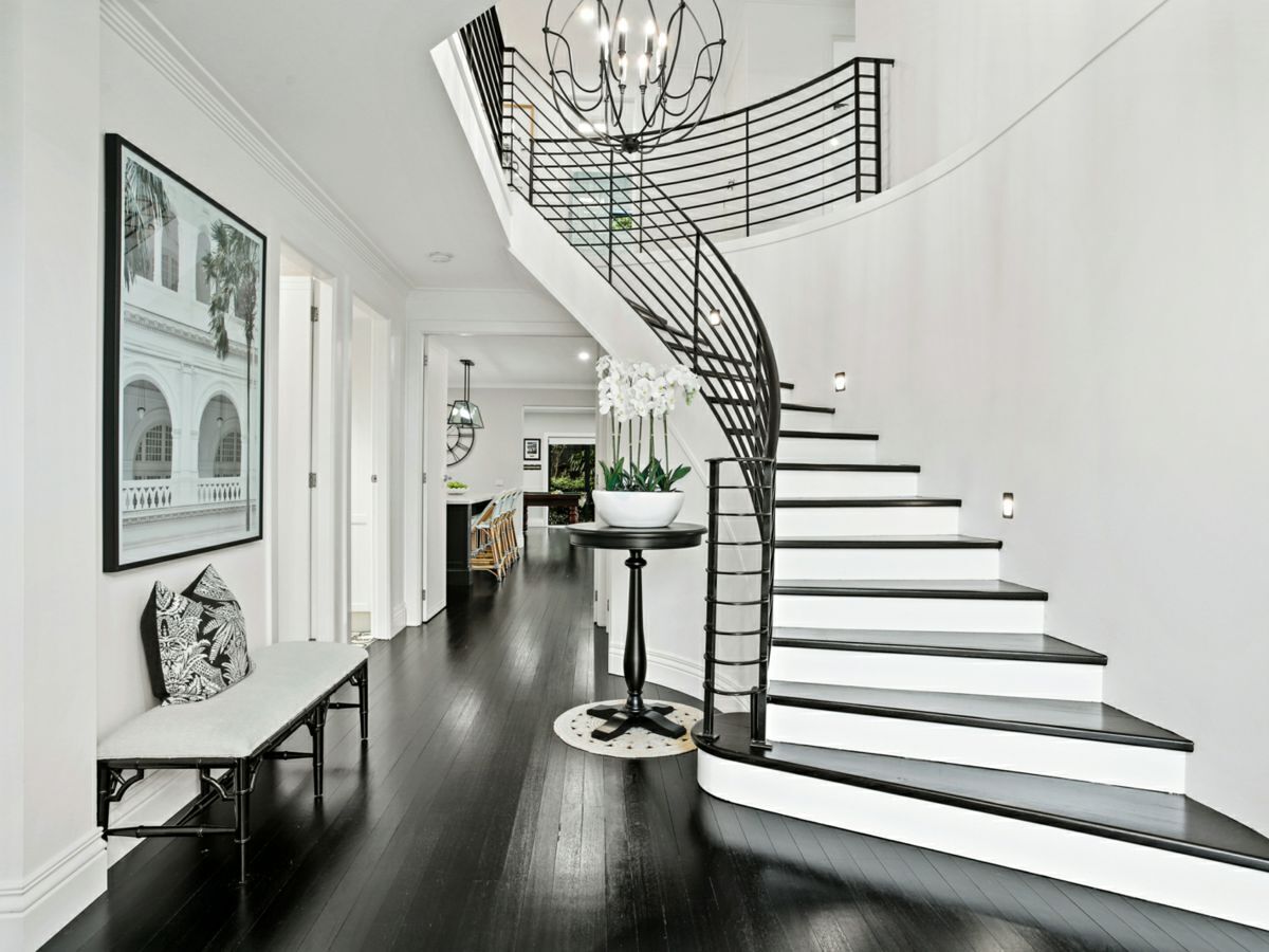 house for sale in 8 Dylan Place, WEST PENNANT HILLS MCG125P41174