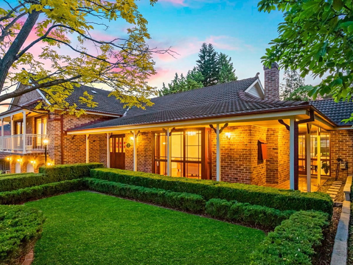 17 Alana Drive, WEST PENNANT HILLS, West Pennant Hills - Thumbnail 2