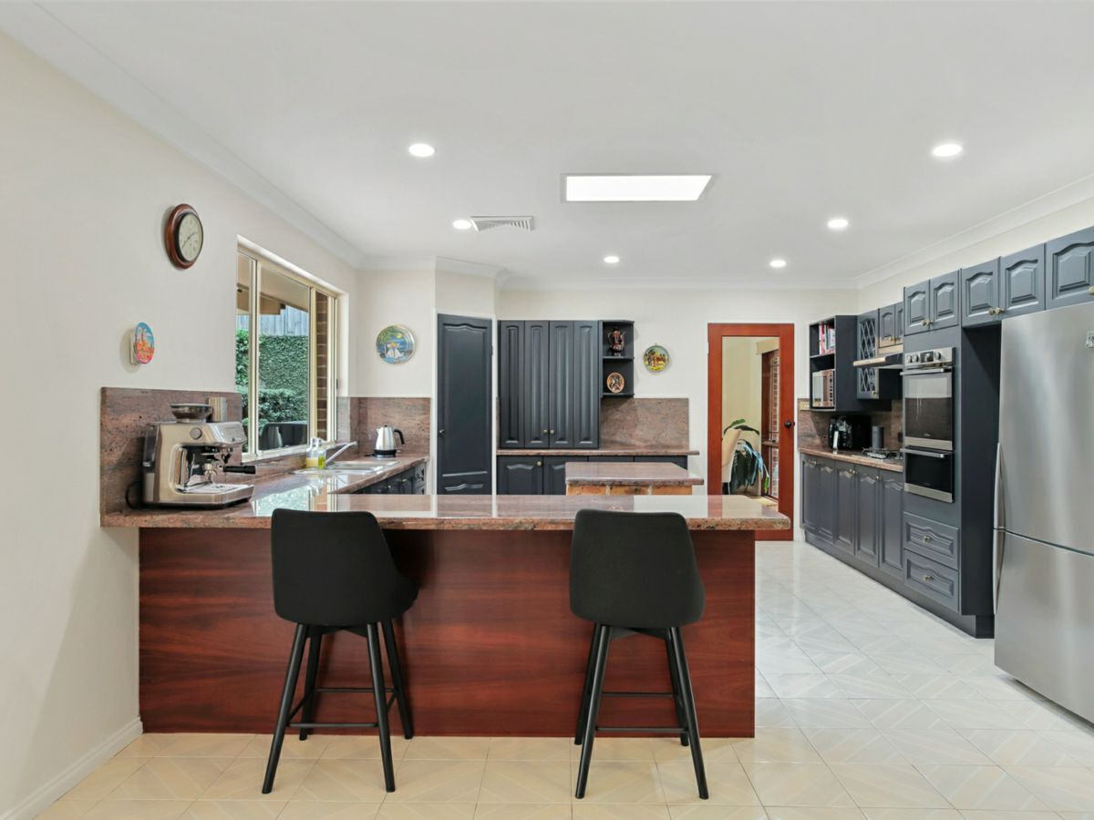 17 Alana Drive, WEST PENNANT HILLS, West Pennant Hills - Thumbnail 3