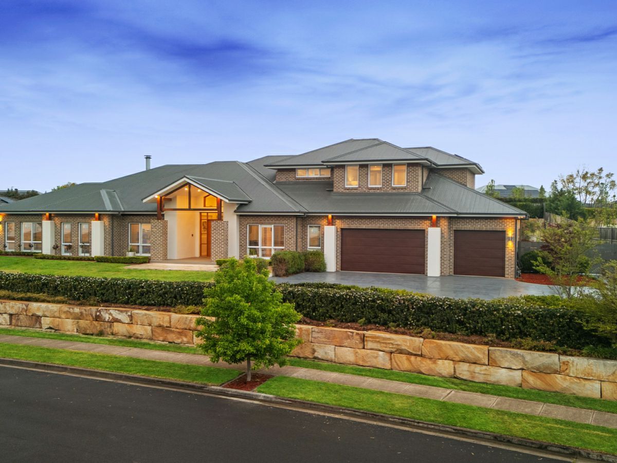 house for sale in 38 Cleary Drive, PITT TOWN MCG125P41892 Knight Frank