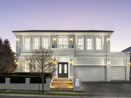 Picture of 4 bedroom house for sale.