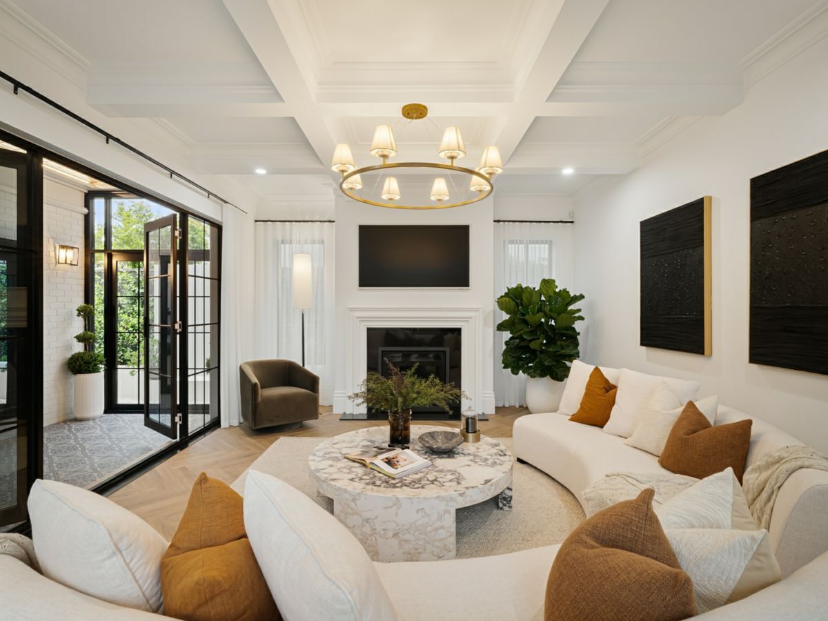 17 Farmhouse Avenue, KELLYVILLE, Kellyville - Thumbnail 3