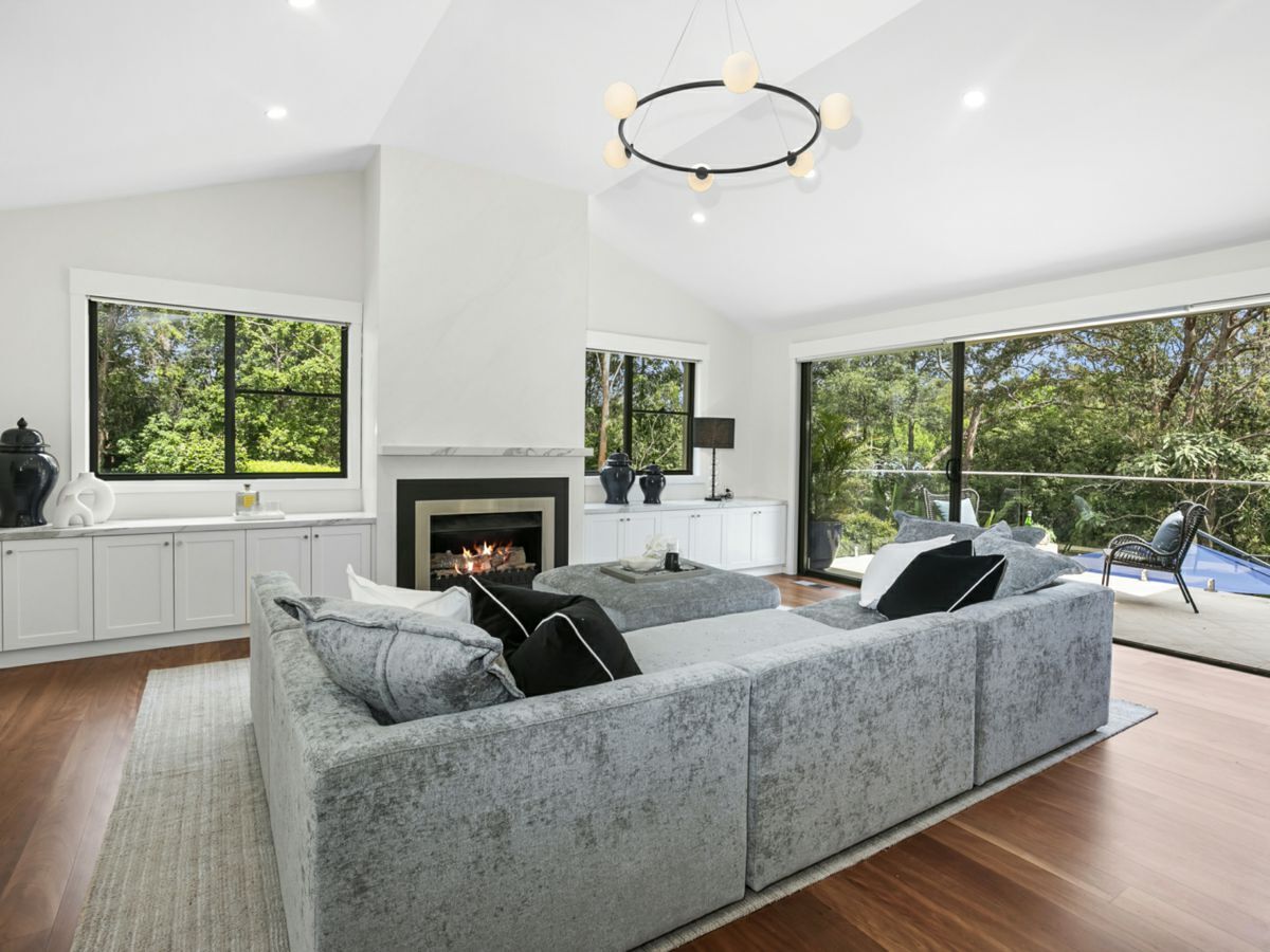 4 Nanette Place, CASTLE HILL, Castle Hill - Thumbnail 7