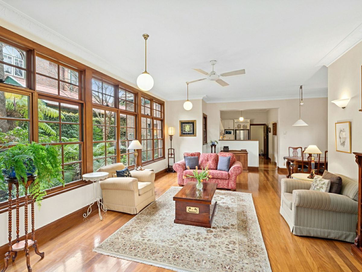 1 Crown Street, EPPING, Epping - Thumbnail 2