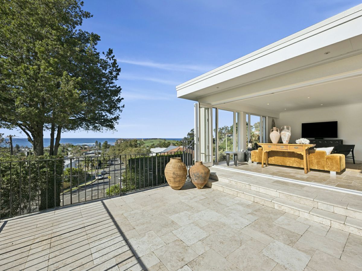 19 Bedford Crescent, COLLAROY, Collaroy - Thumbnail 3