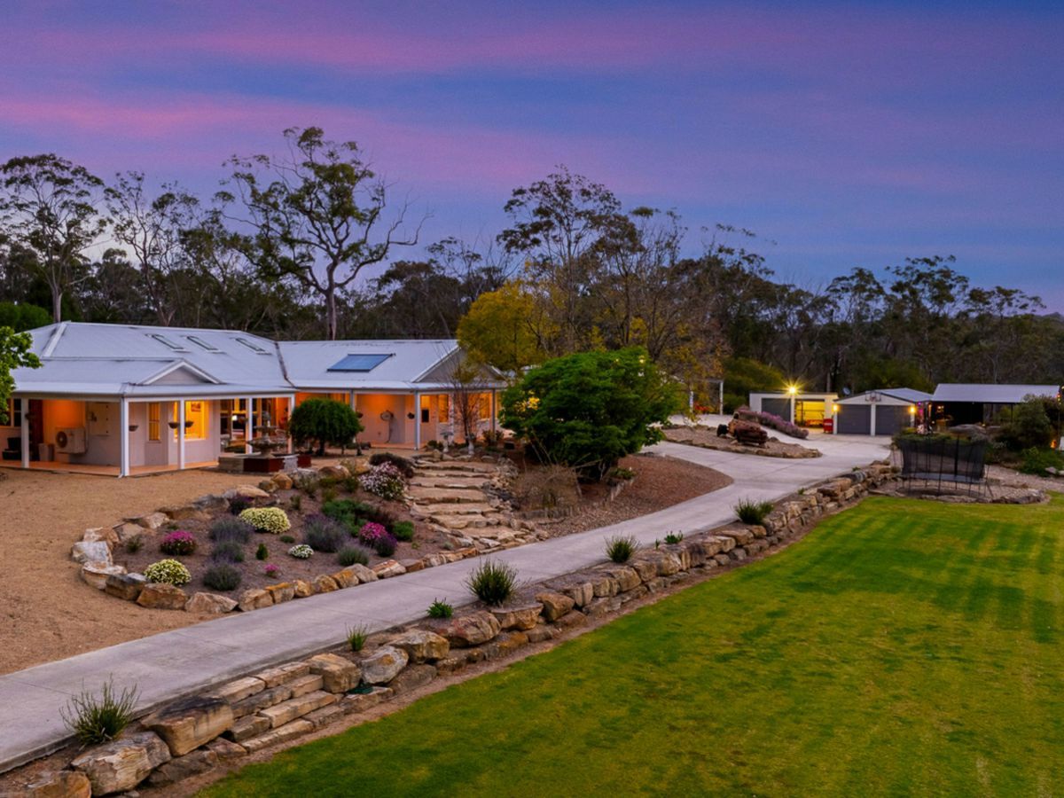 house for sale in 25 Brendon Place, OAKDALE mcg135p0218 Knight Frank