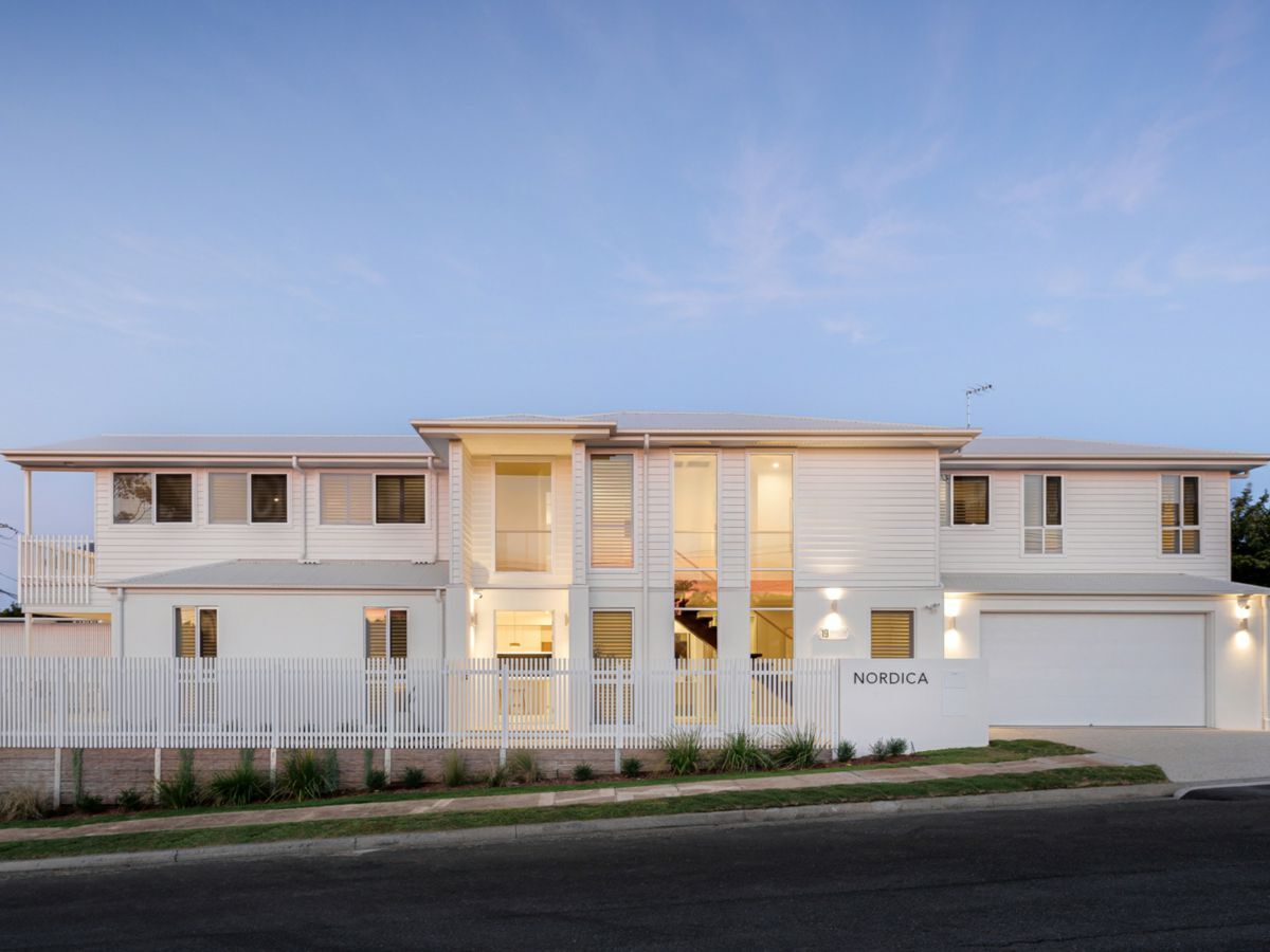19 Stratton Terrace, WYNNUM, Wynnum - Image 1