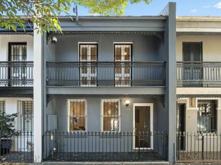 Picture of 3 bedroom house for sale.