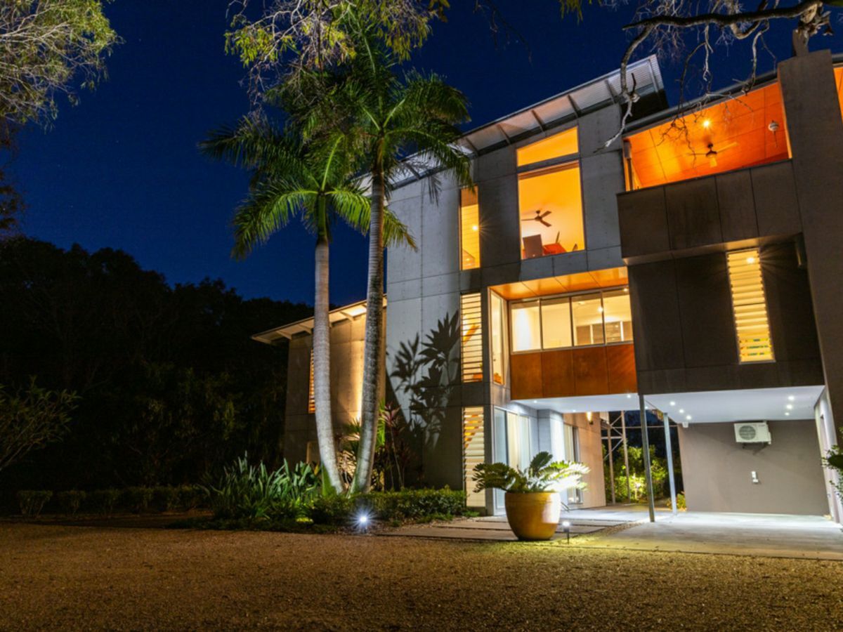 2/12 Thomson Street, AGNES WATER, Agnes Water - Image 1