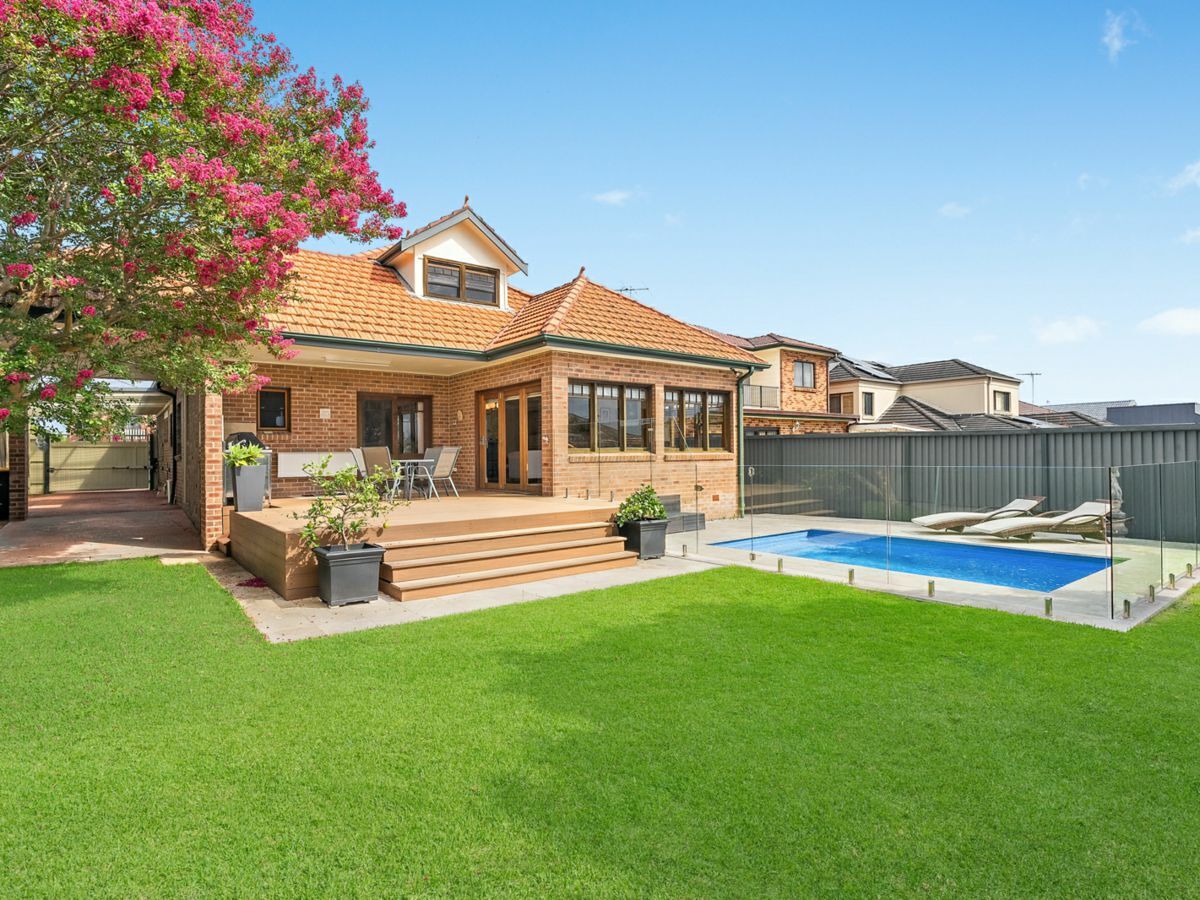 43 Delange Road, PUTNEY, Putney - Thumbnail 2
