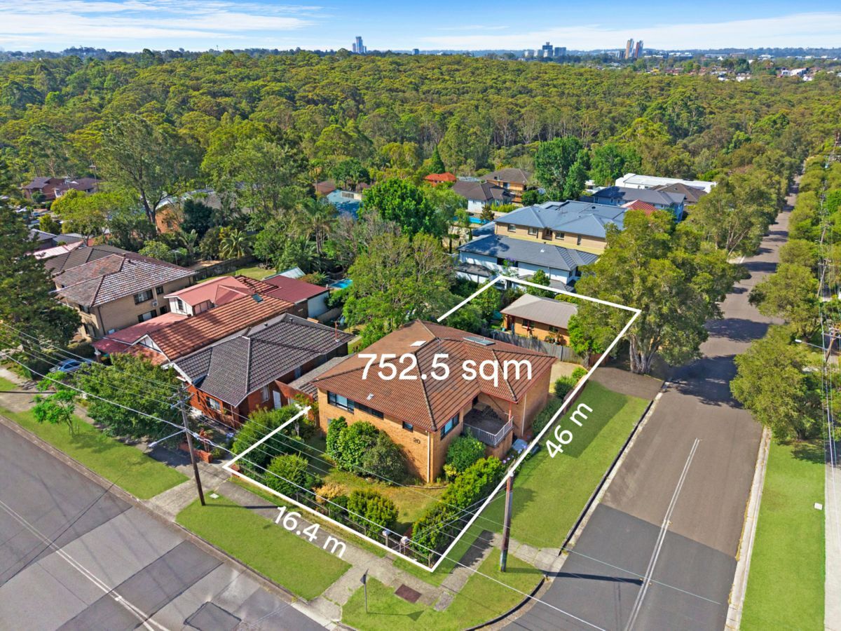 20 Thompson Street, GLADESVILLE