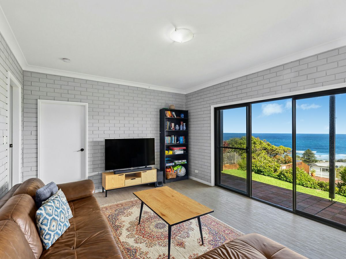 35 Helen Drive, COPACABANA, Copacabana - Thumbnail 6
