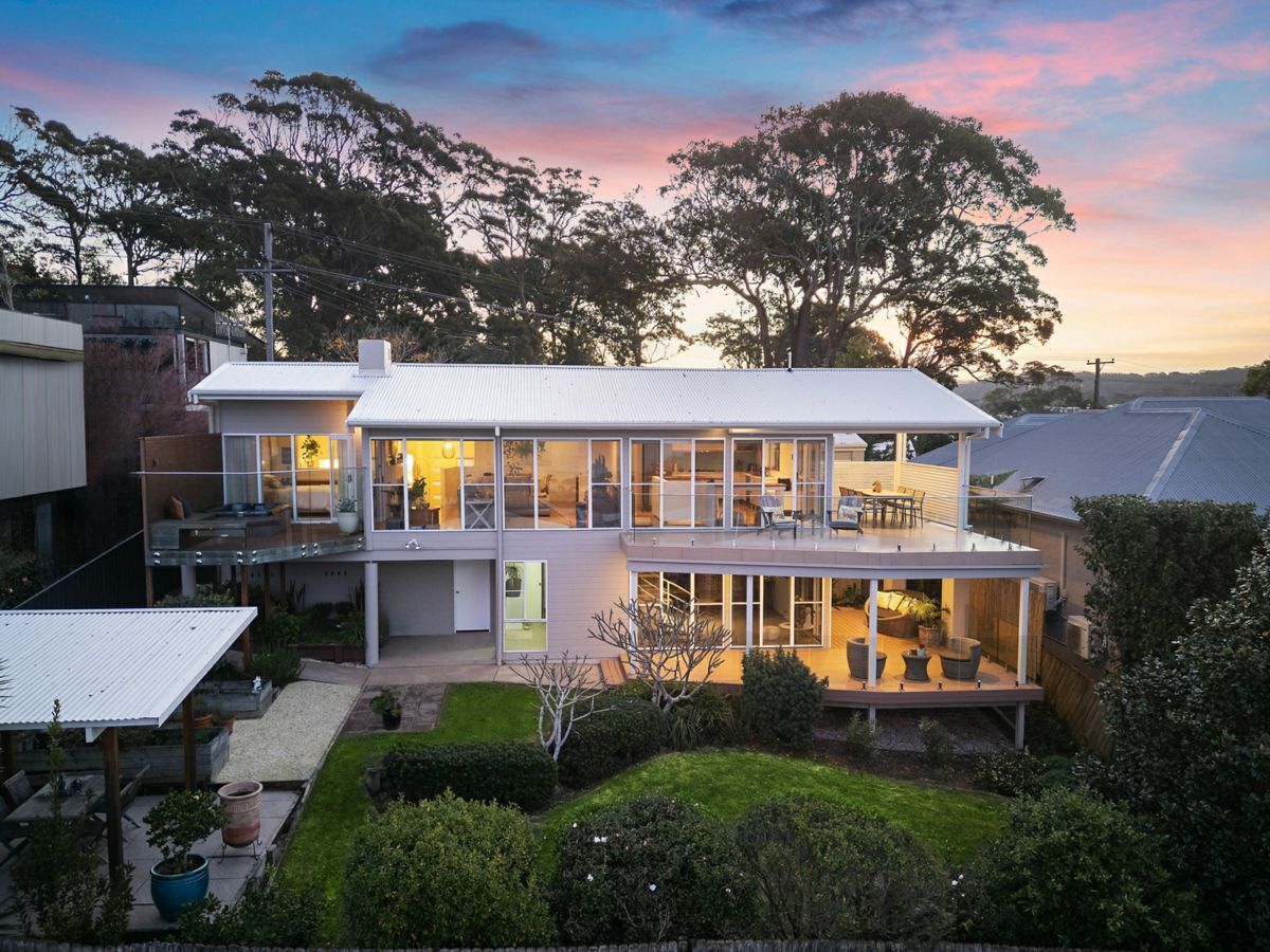 20 McGee Avenue, WAMBERAL, Wamberal - Thumbnail 2