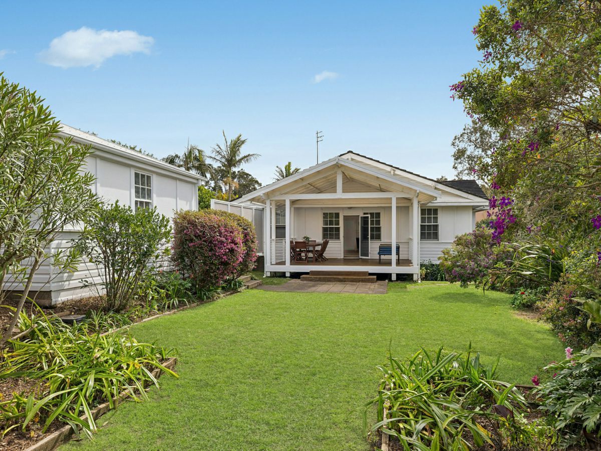 141a Ocean View Drive, WAMBERAL, Wamberal - Thumbnail 2