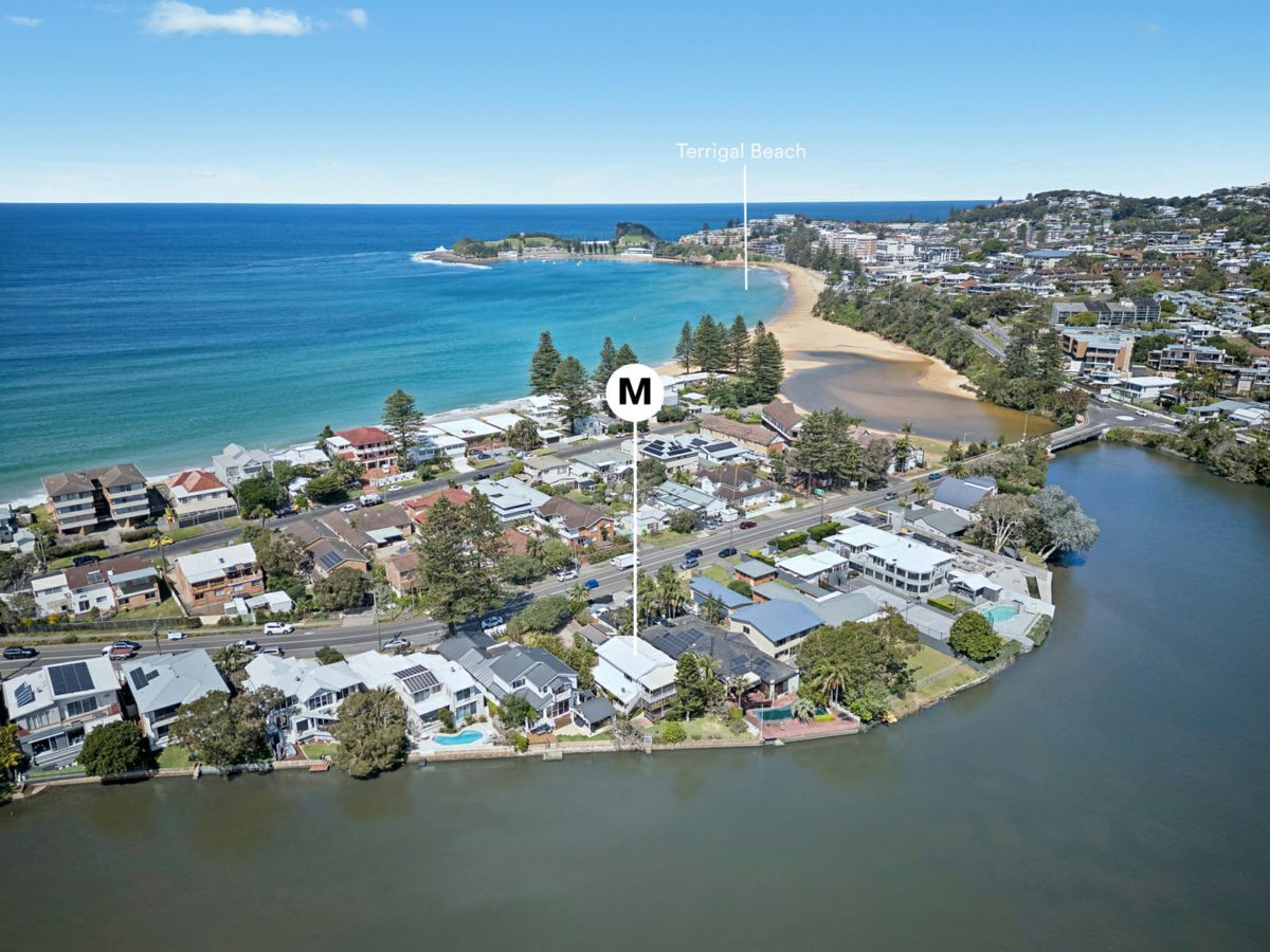 20 Ocean View Drive, WAMBERAL, Wamberal - Image 1