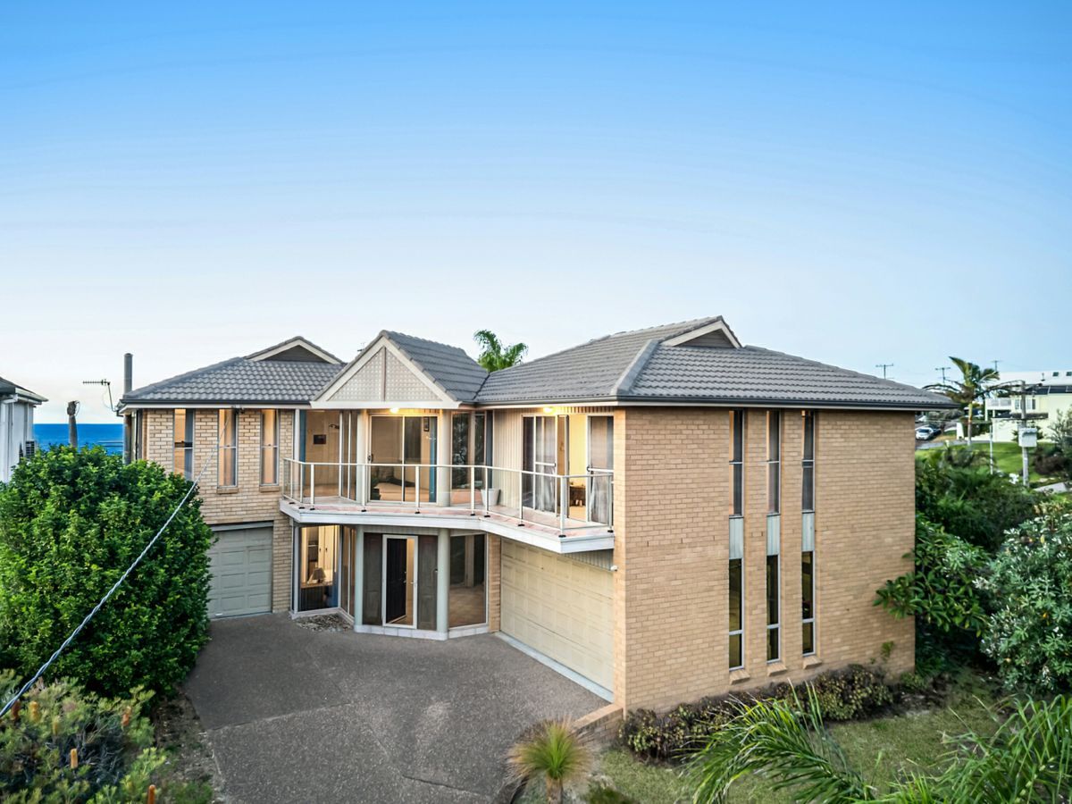 44 Kalakau Avenue, FORRESTERS BEACH, Forresters Beach - Image 1