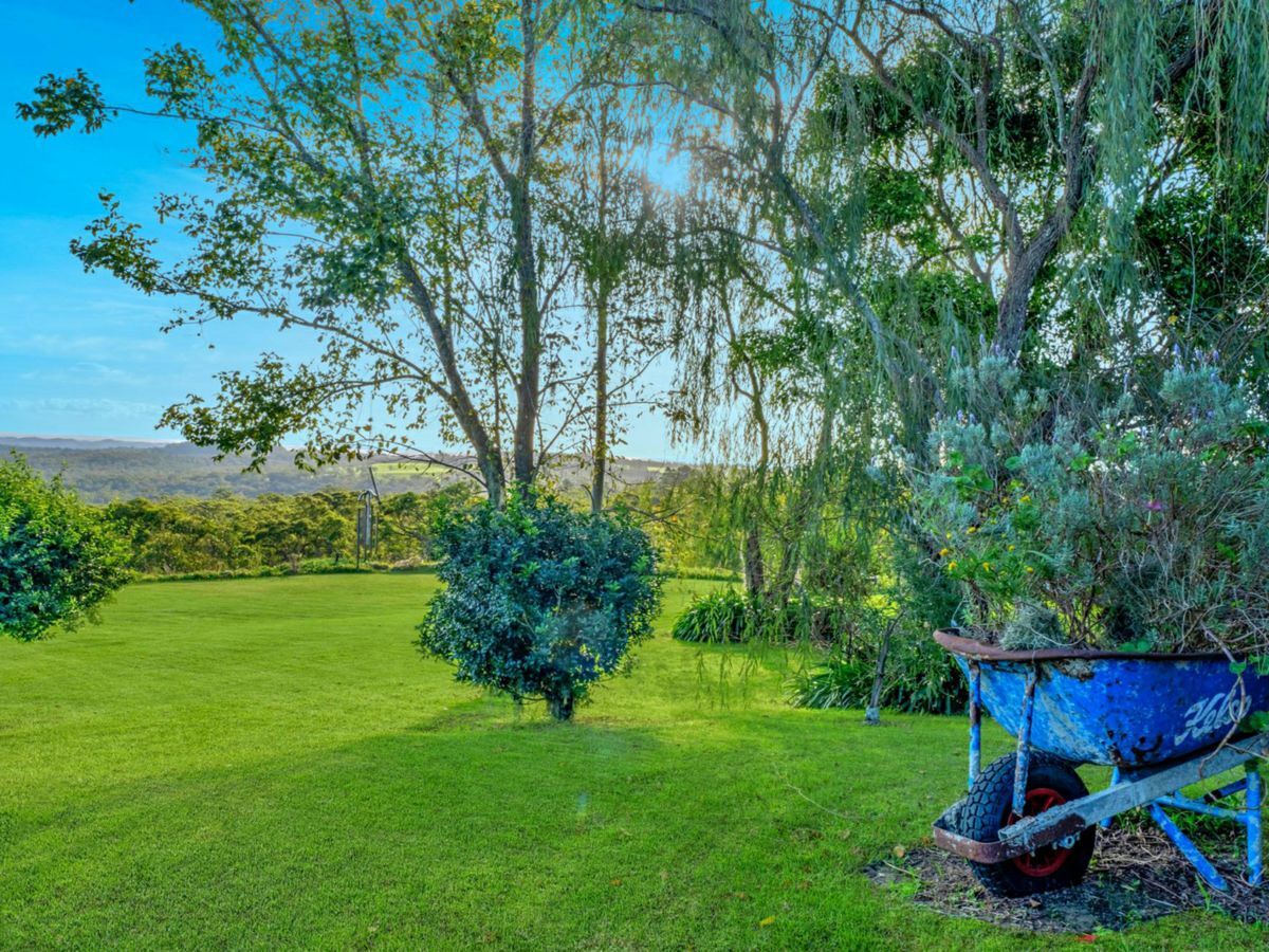 939 George Downes Drive, KULNURA, Kulnura - Thumbnail 6