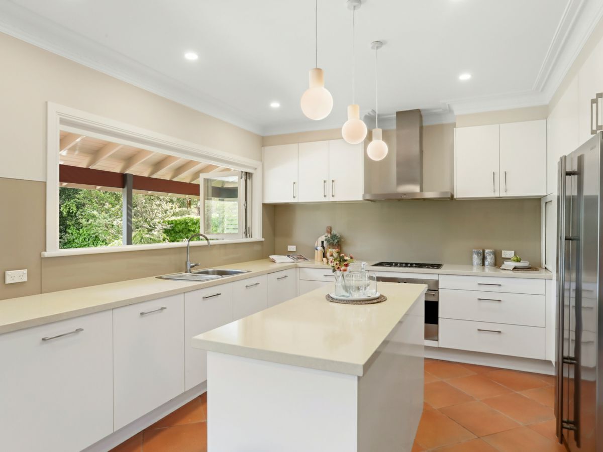 house for sale in 5 The Chase Road, TURRAMURRA MCG168P7631 Knight Frank