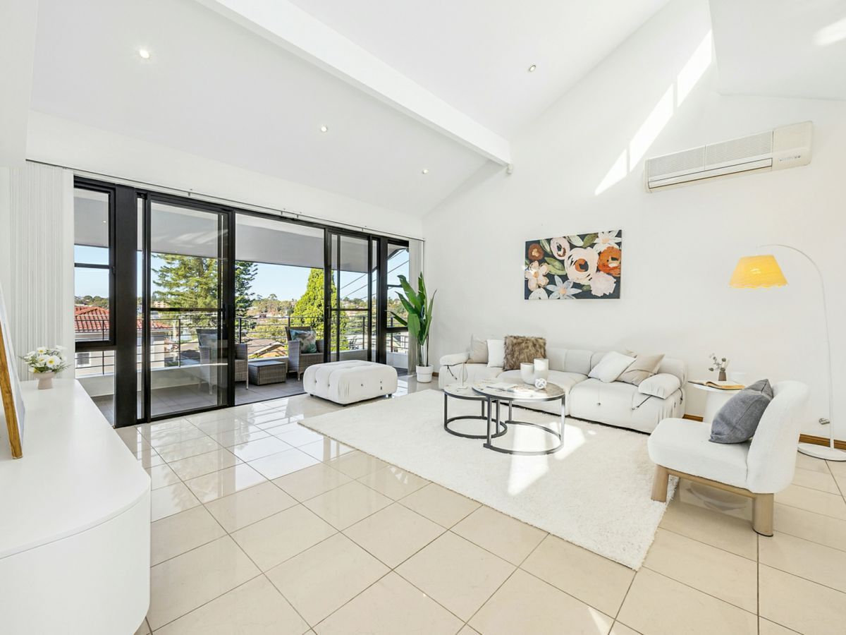 13 Tutt Crescent, CHISWICK, Chiswick - Thumbnail 7