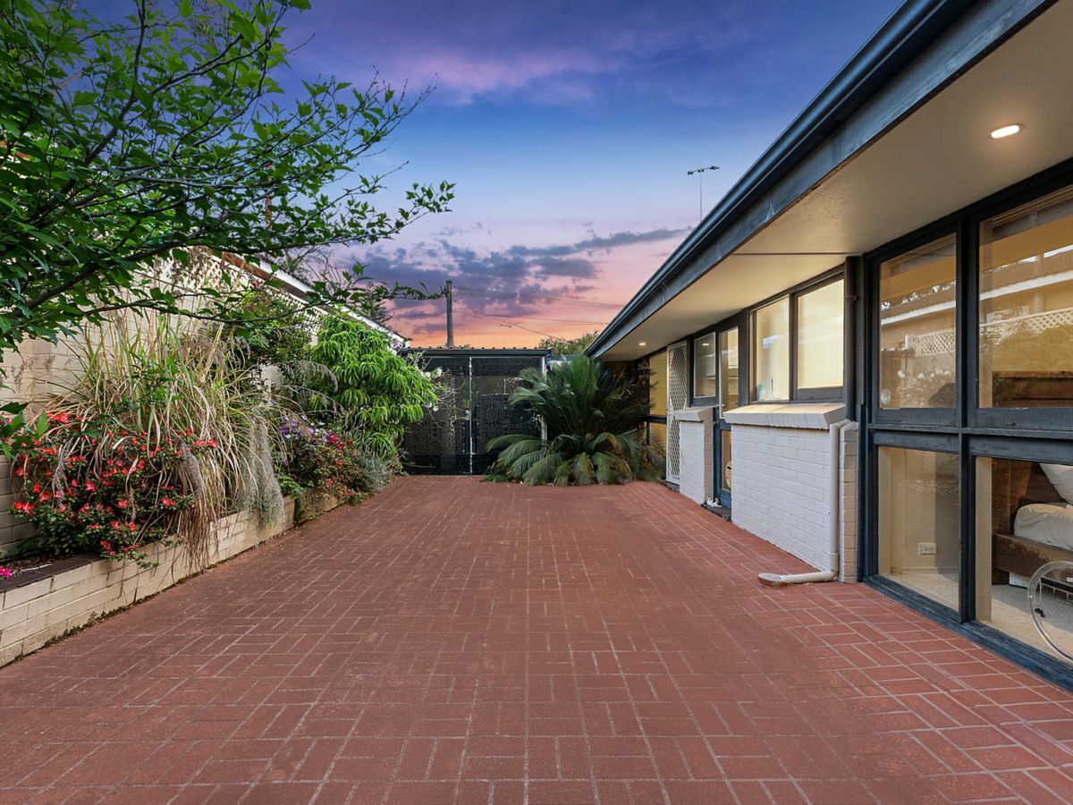 house for sale in 14 Swannell Avenue, CHISWICK mcg174p2979 Knight Frank