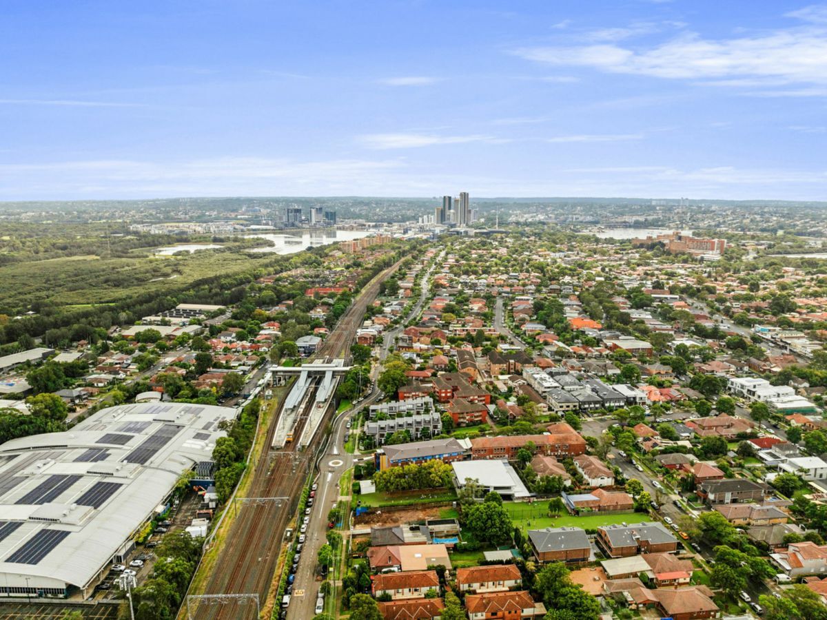 221-223 Queen Street, CONCORD WEST, Concord West - Thumbnail 6