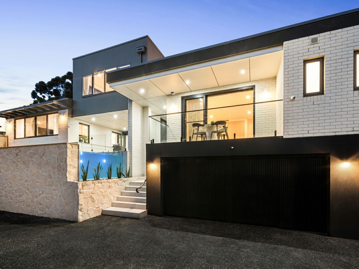 16 Cameron Crescent, RYDE, Ryde - Thumbnail 2