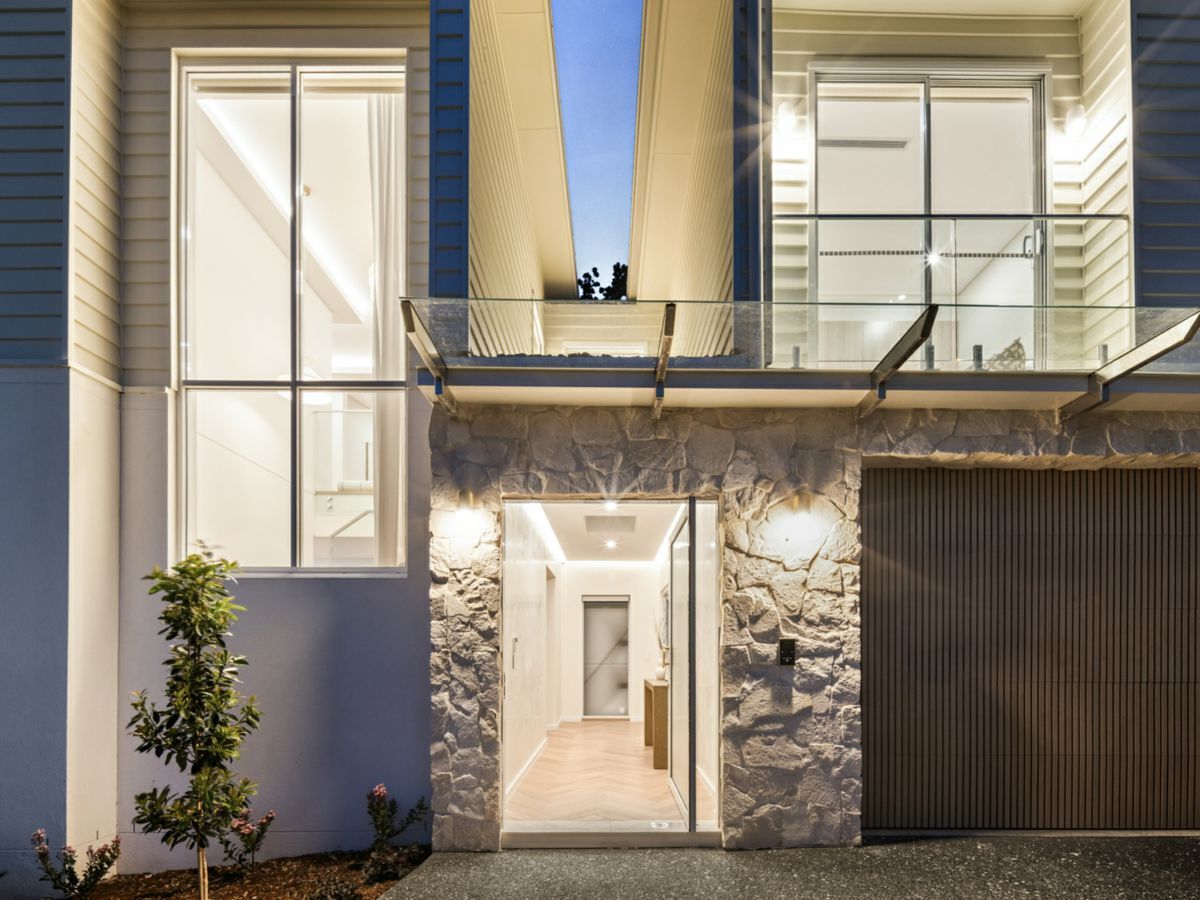 16a Cameron Crescent, RYDE, Ryde - Thumbnail 3