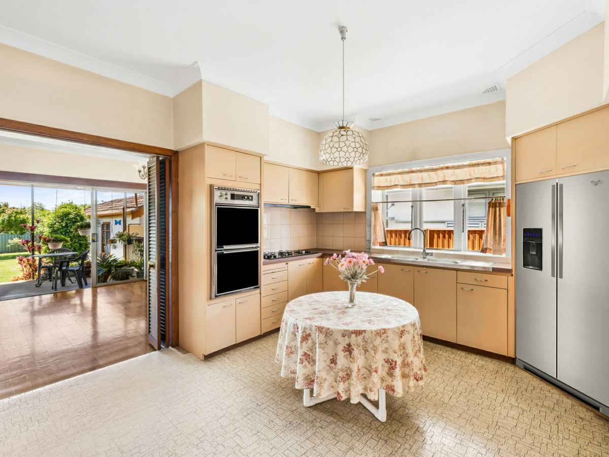 9 Oxford Road, STRATHFIELD, Strathfield - Thumbnail 5