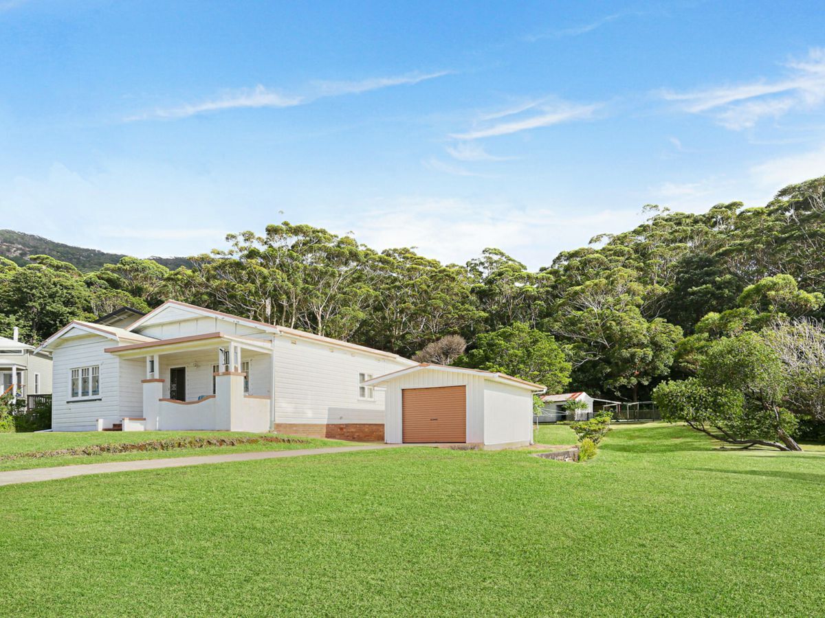 12-14 Broadridge Street, WOMBARRA