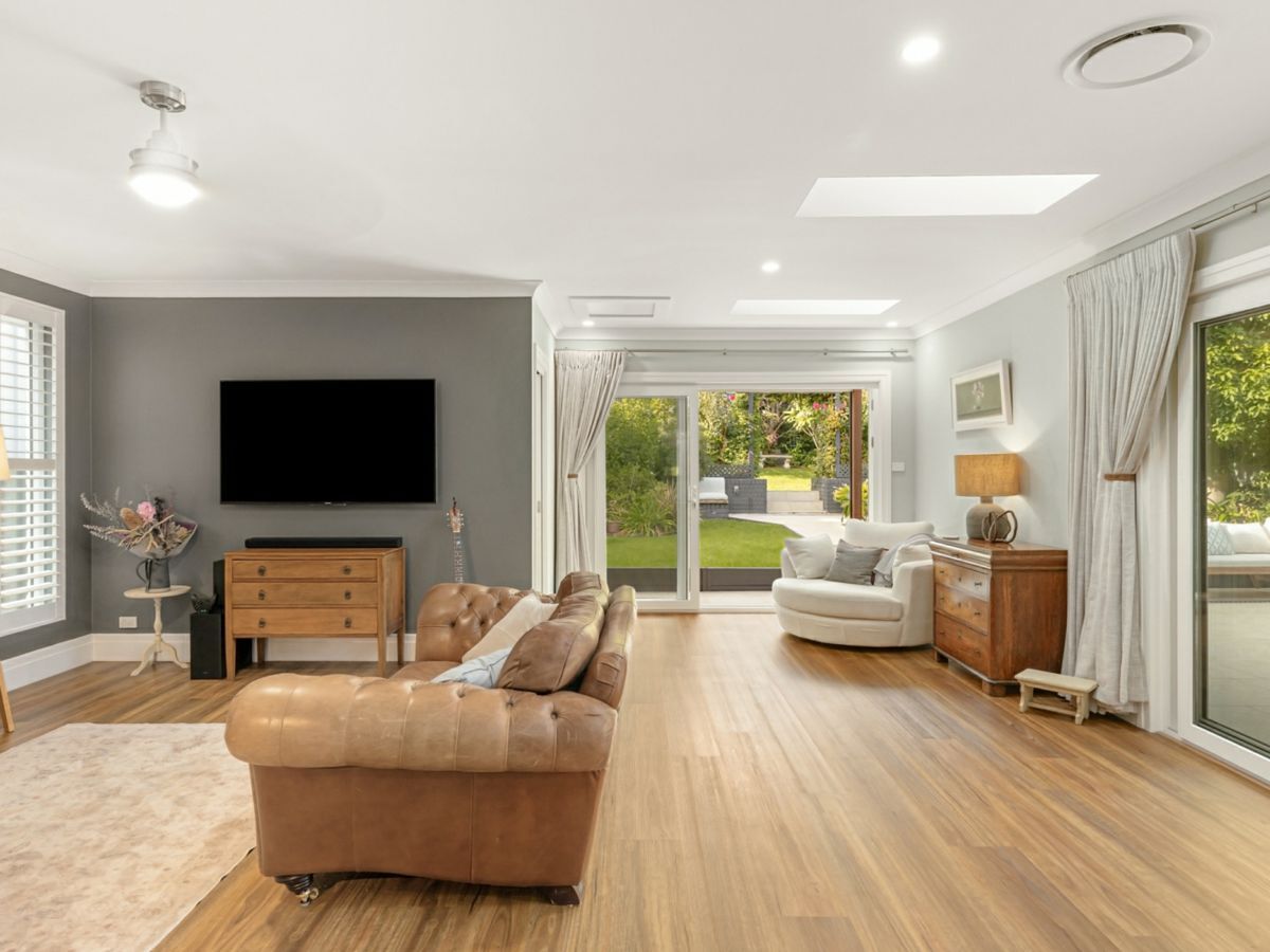 27 Bath Street, THIRROUL, Thirroul - Thumbnail 2
