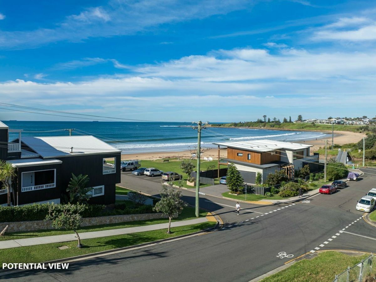 12 Corbett Avenue, THIRROUL, Thirroul - Thumbnail 2