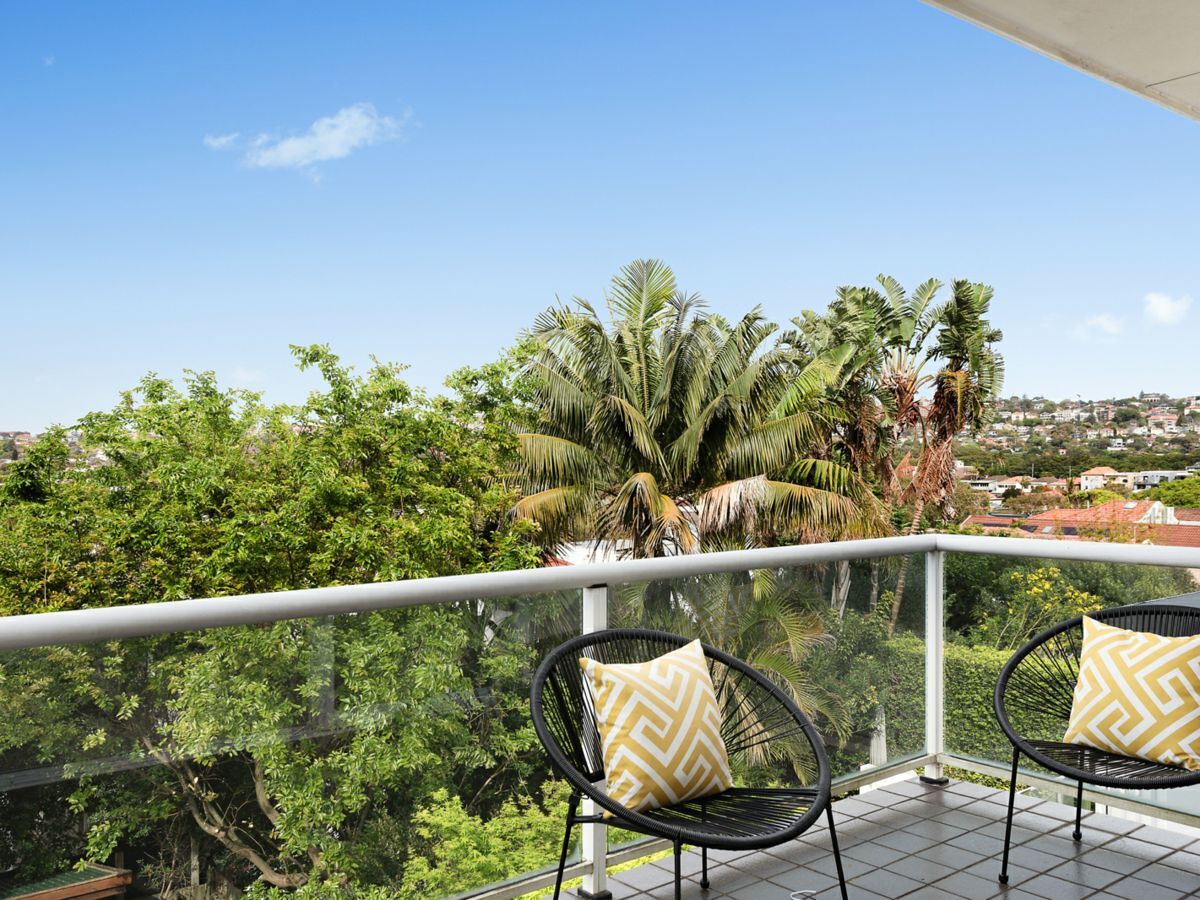 house for sale in 4 Narelle Street, NORTH BONDI mcg190p42384 Knight