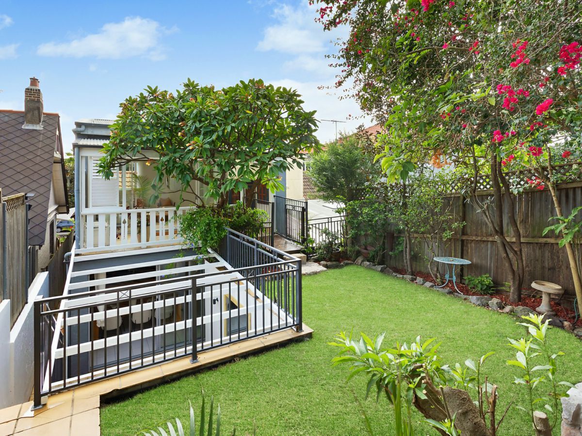 36 Sir Thomas Mitchell Road, BONDI BEACH, Bondi Beach - Thumbnail 2