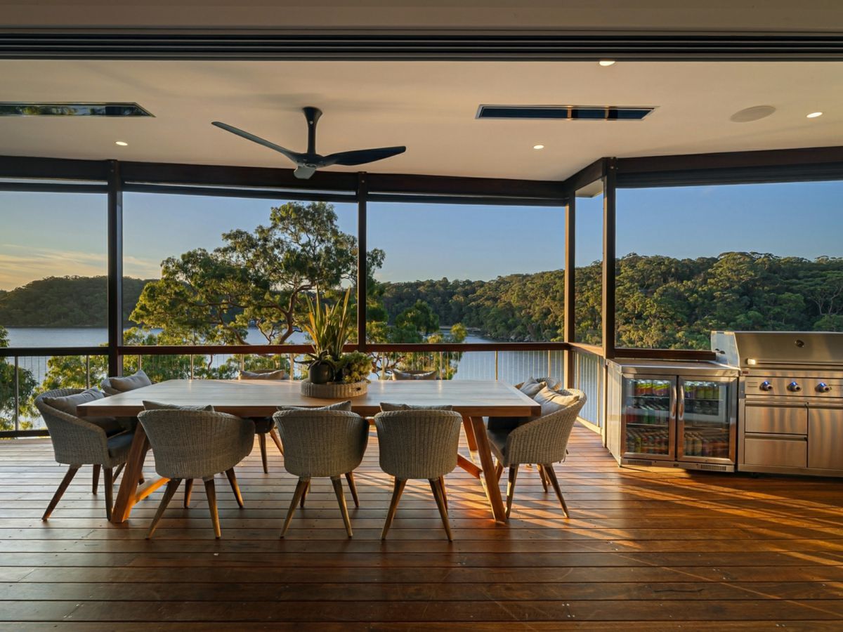 8 Marine Drive, OATLEY, Oatley - Thumbnail 3