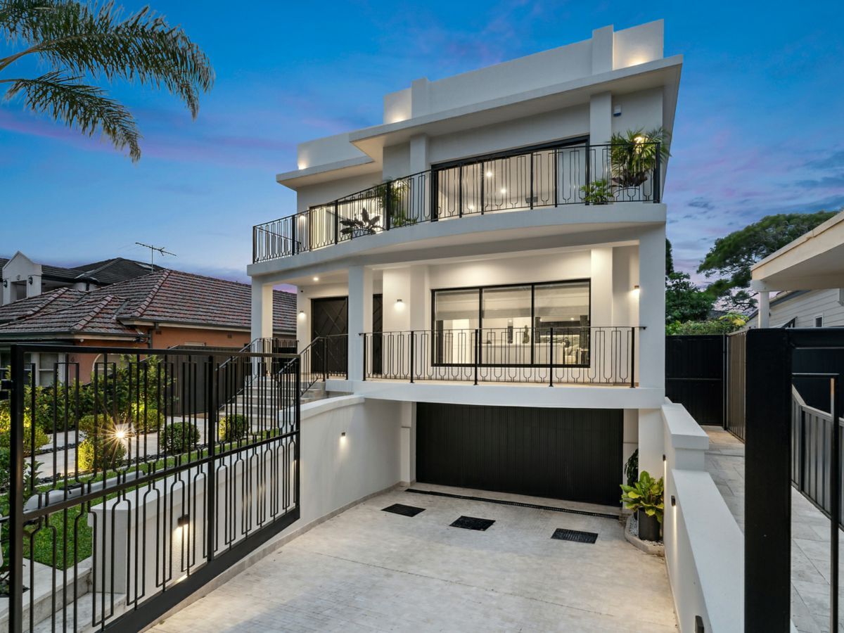 43 Monterey Street, MONTEREY, Monterey - Image 1