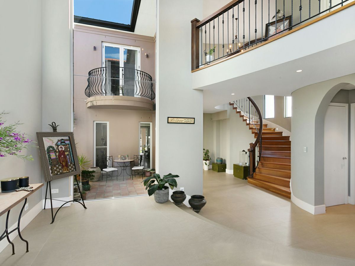 19 Bath Street, MONTEREY, Monterey - Thumbnail 5