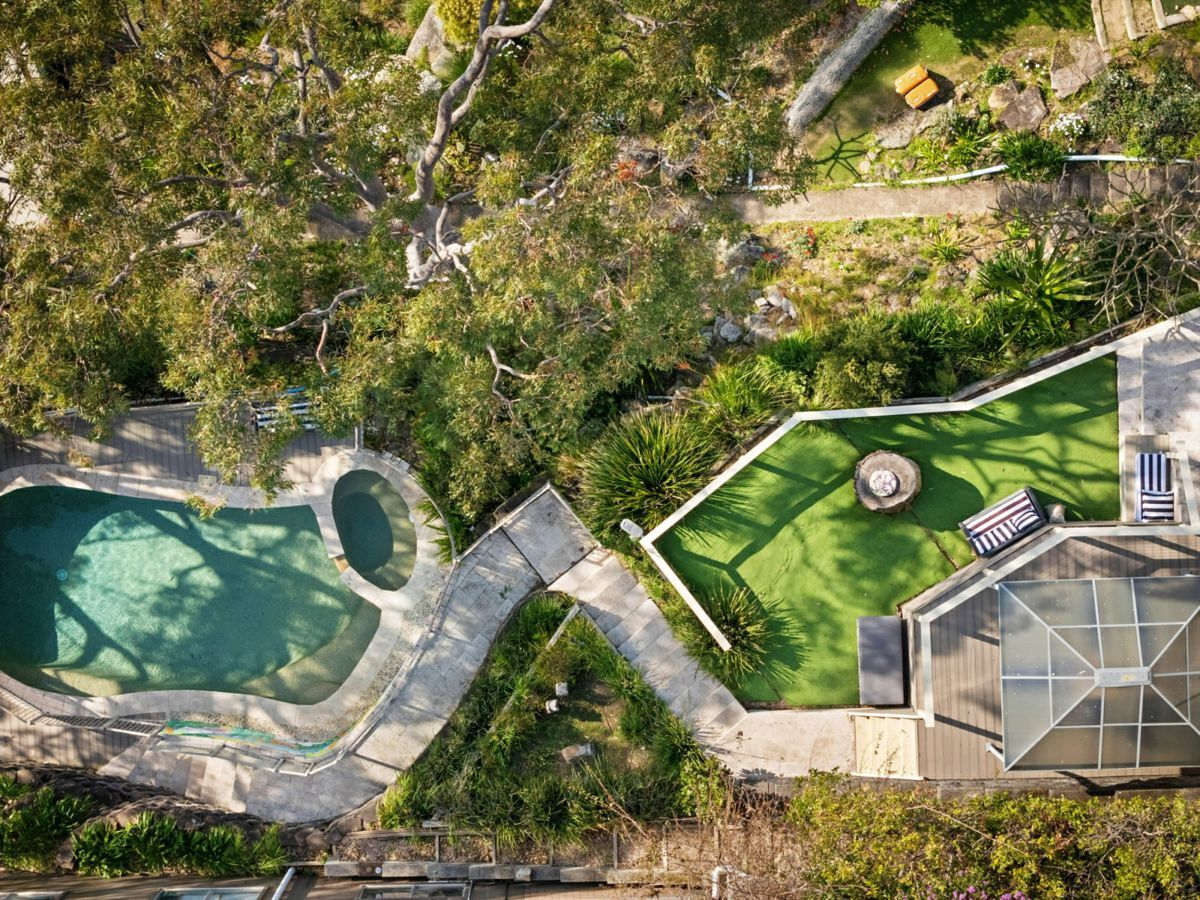 13 Yellambie Street, YOWIE BAY, Yowie Bay - Thumbnail 4