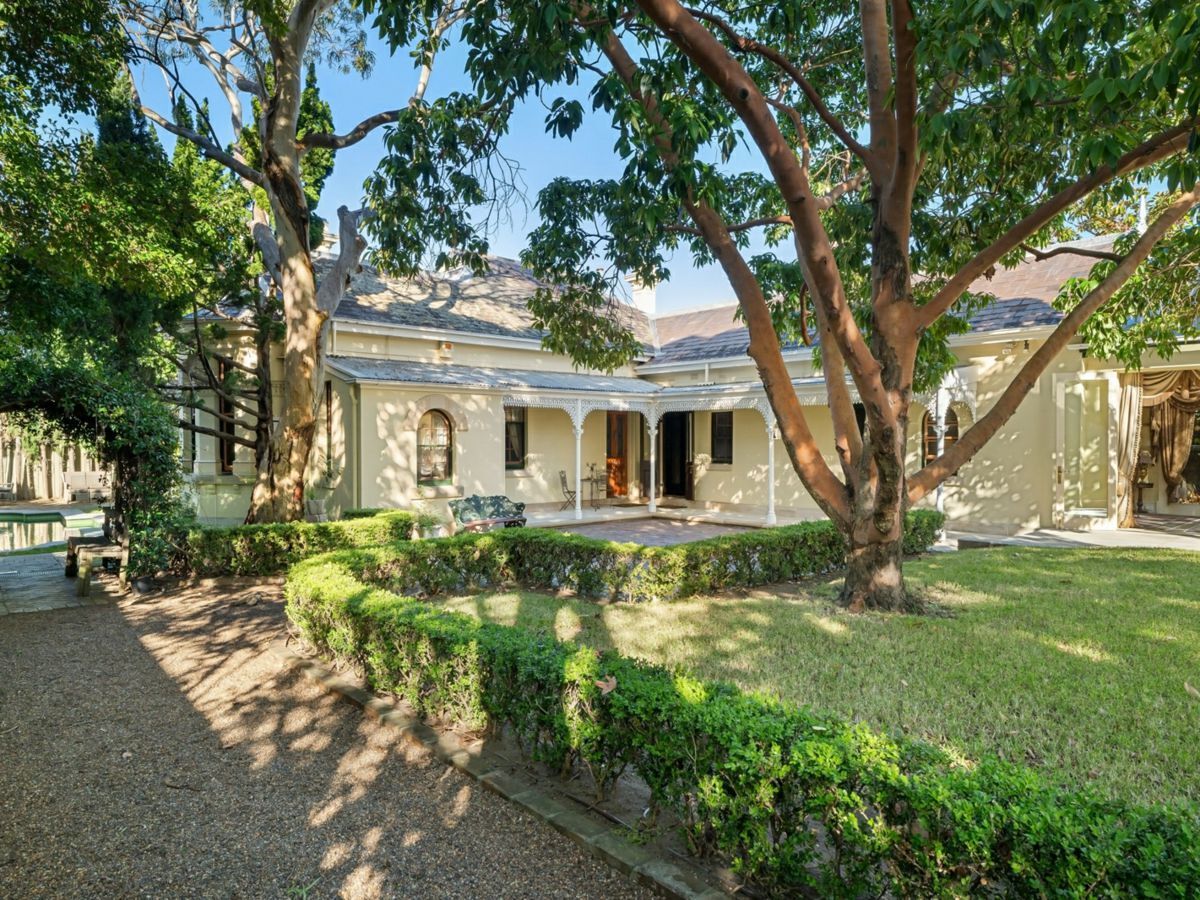 12 Dalkeith Street, SANS SOUCI, Sans Souci - Image 1