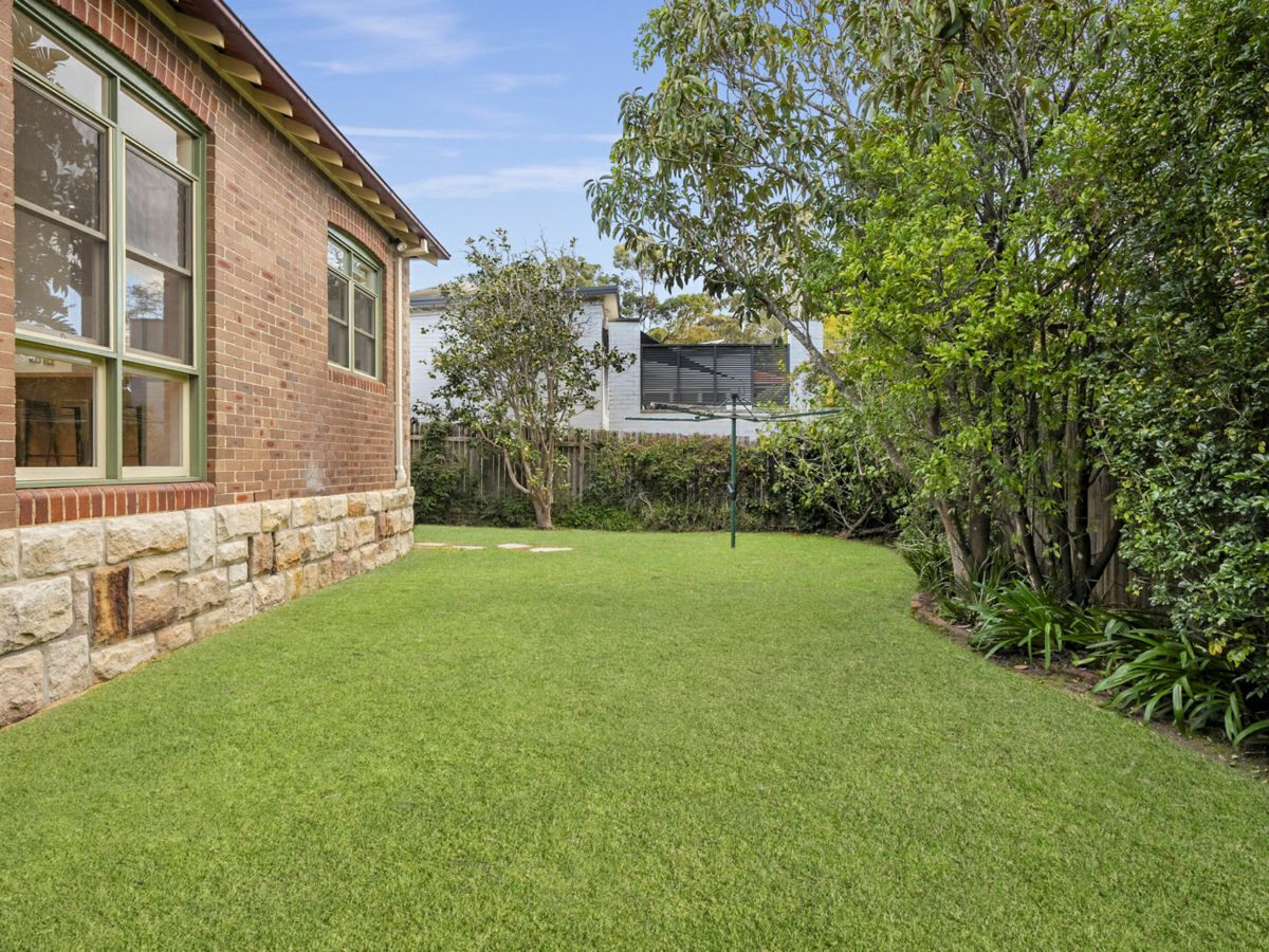8 Dulwich Road, CHATSWOOD, Chatswood - Thumbnail 2