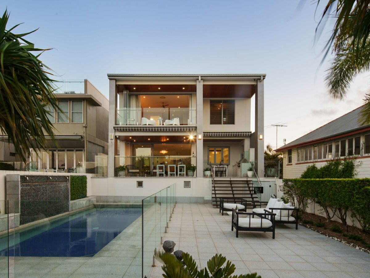 13 McConnell Street, BULIMBA, Bulimba - Thumbnail 3