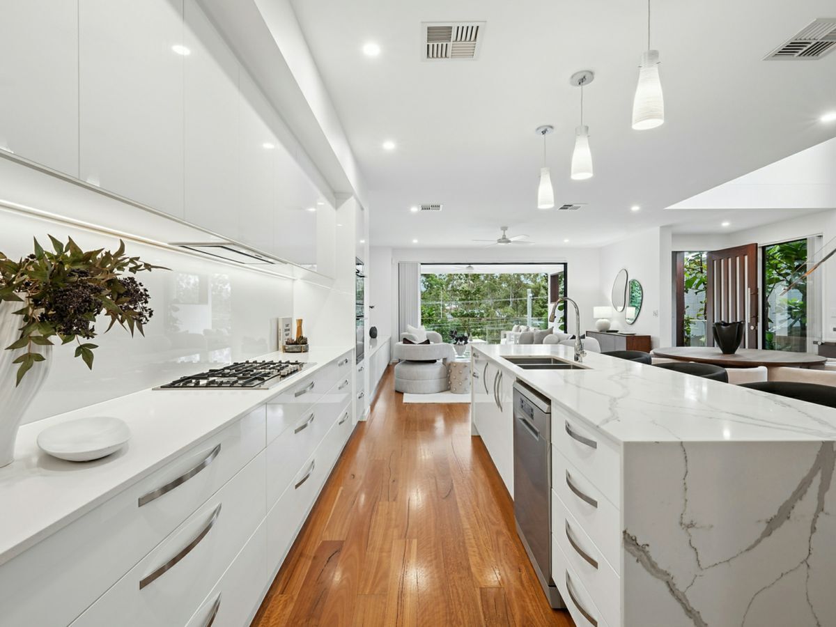 103 Lambert Road, INDOOROOPILLY, Indooroopilly - Thumbnail 8