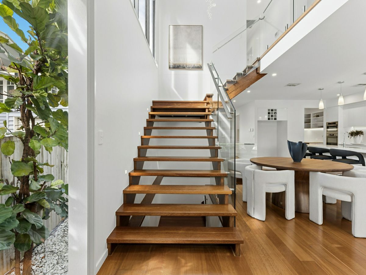 103 Lambert Road, INDOOROOPILLY, Indooroopilly - Thumbnail 3