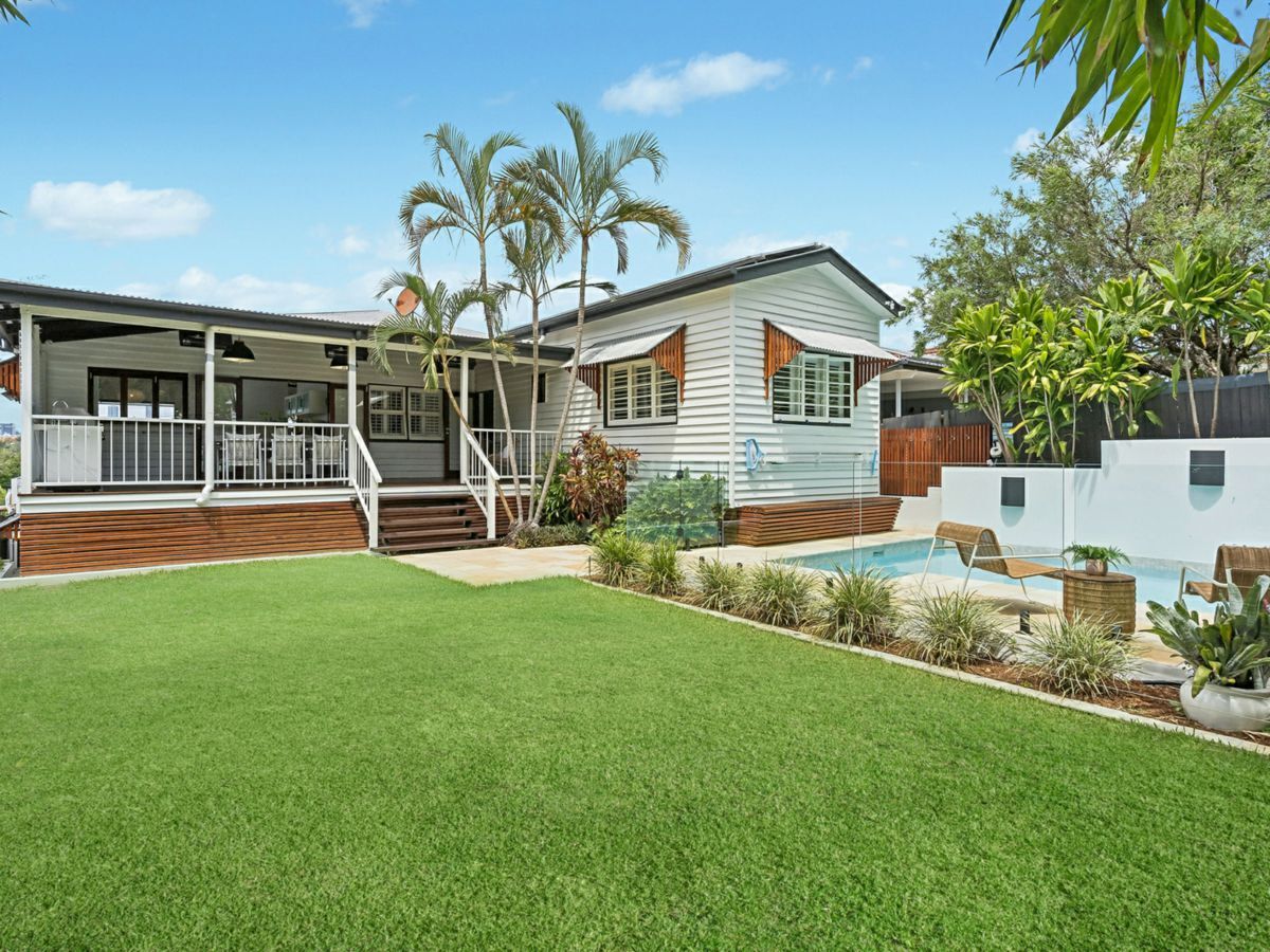 37 Greene Street, NEWMARKET, Newmarket - Image 1