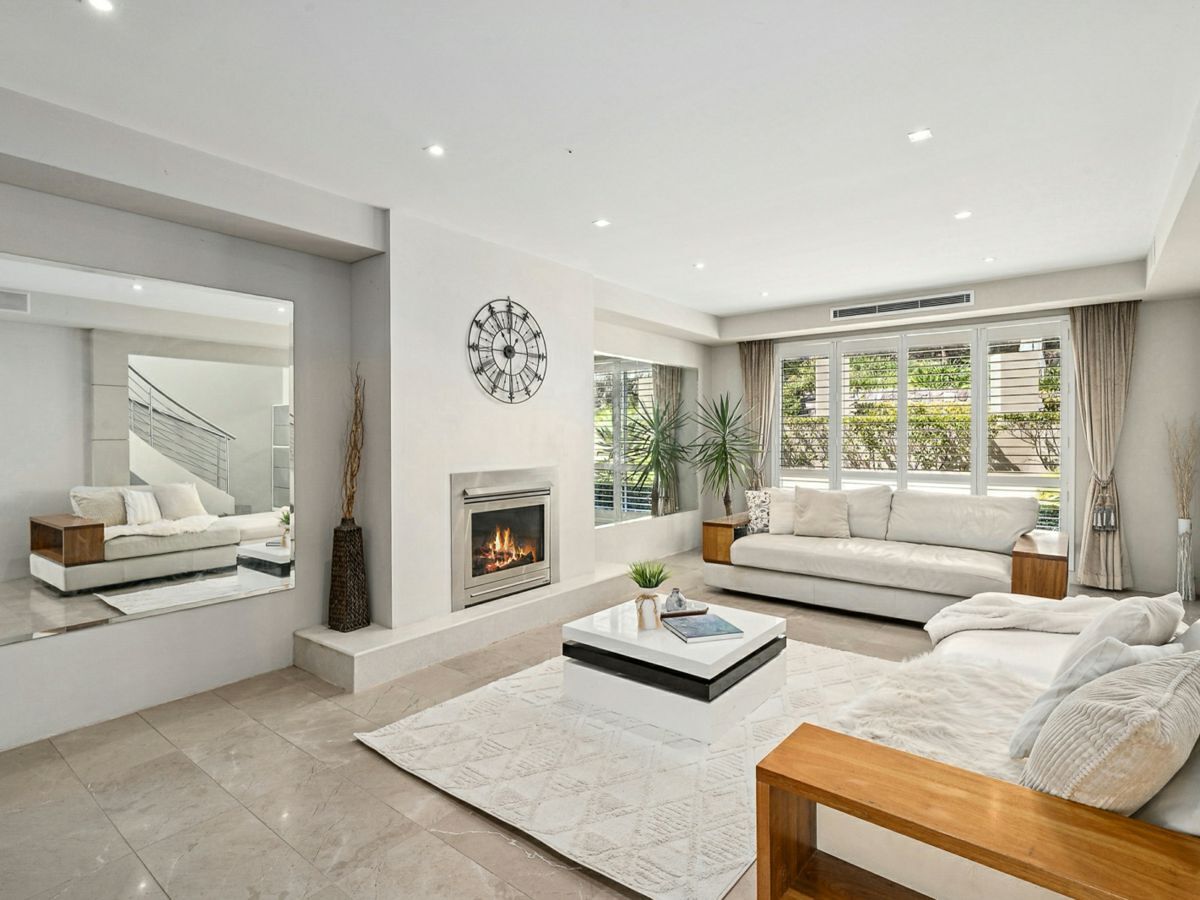 73 Griffith Avenue, ROSEVILLE CHASE, Roseville Chase - Thumbnail 2